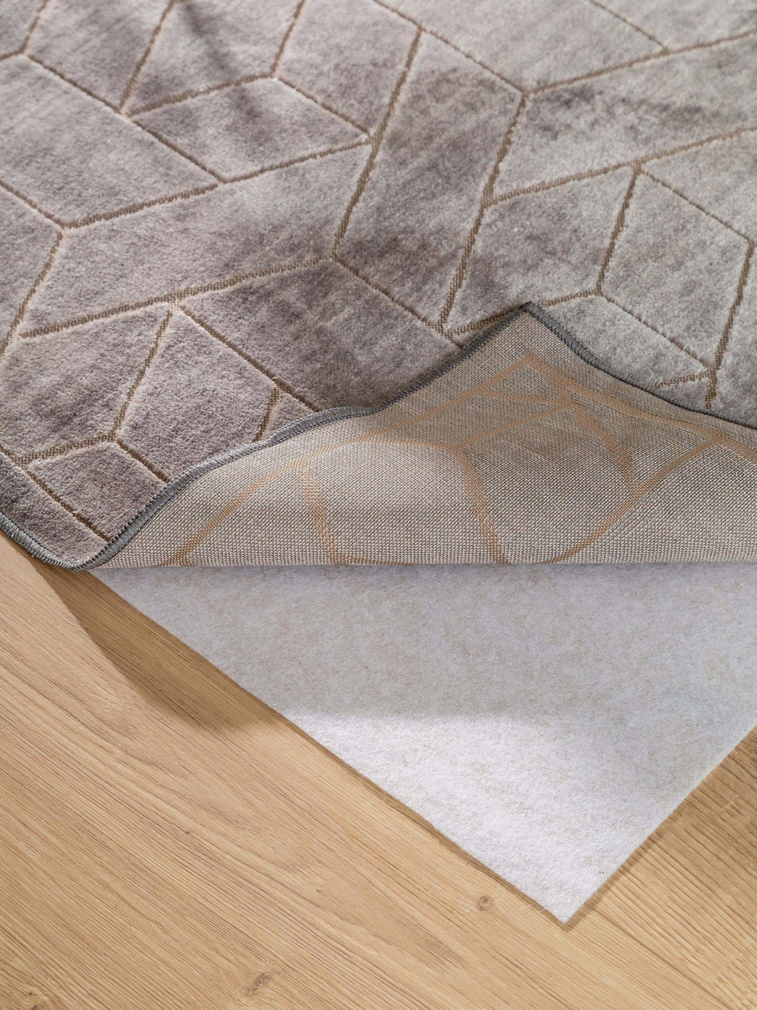 Teppich Daisy Grau 66x110 cm - benuta TRENDS - RugDreams®